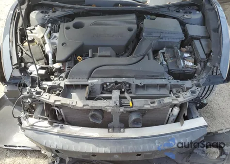 2018 Nissan Altima 2.5 из США, поврежденный, VIN 1N4AL3AP3JC160968